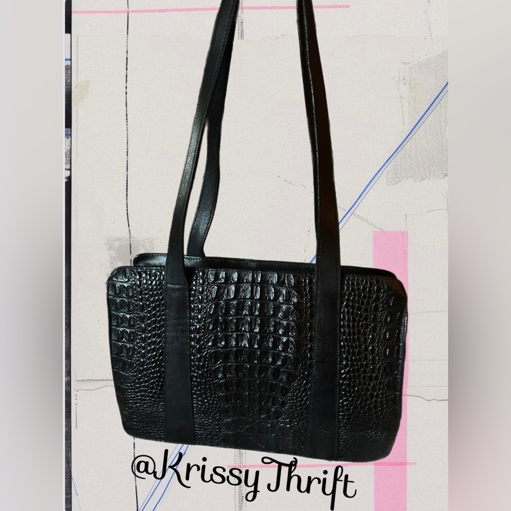 Brahmin Vintage Black Croc Embossed Leather Shoulder Bag
